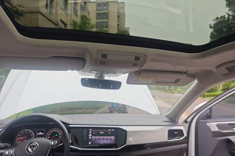 Used Volkswagen Tayron 2020 280TSI Two-Wheel Drive Luxury Connect Edition Headliner