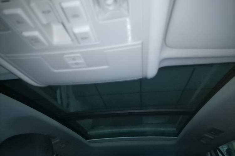 Used Volkswagen Tayron 2020 330TSI Two-Wheel Drive Luxury Smart Connectivity Version Headliner