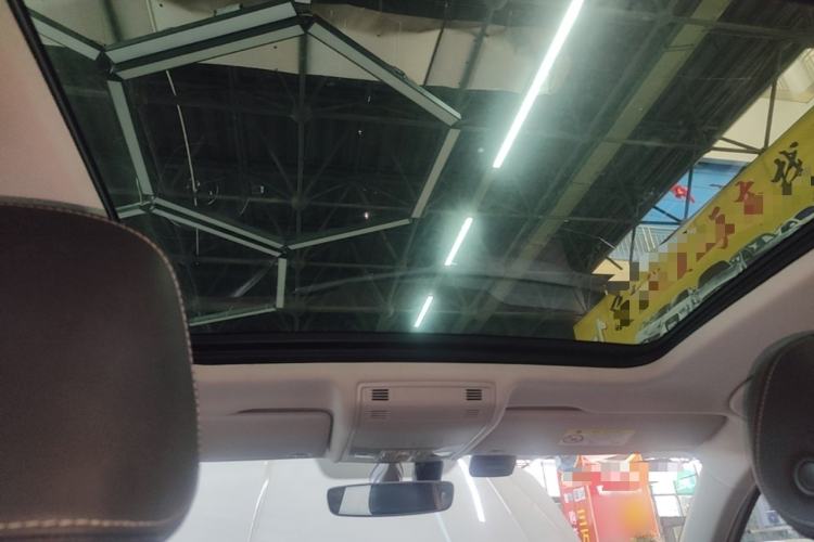 Used Volkswagen Tayron 2020 330TSI Two-Wheel Drive Luxury Smart Connectivity Version Headliner