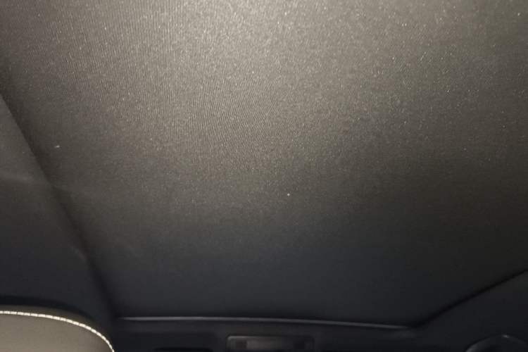 Used Volkswagen Tayron 2020 380TSI All-Wheel Drive R-Line Connected Version Headliner