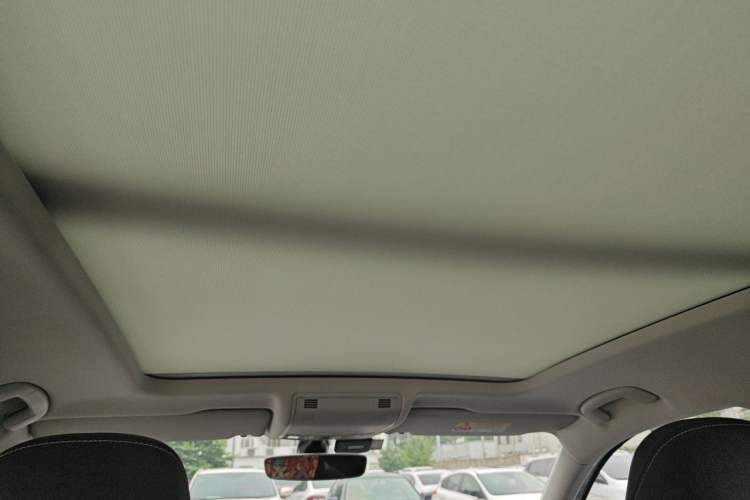Used Volkswagen Tayron 2020 280TSI Two-Wheel Drive Luxury Connect Edition Headliner