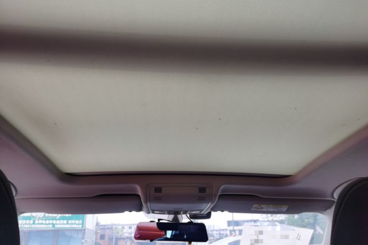 Used Volkswagen Tayron 2020 330TSI Two-Wheel Drive Luxury Smart Connectivity Version Headliner