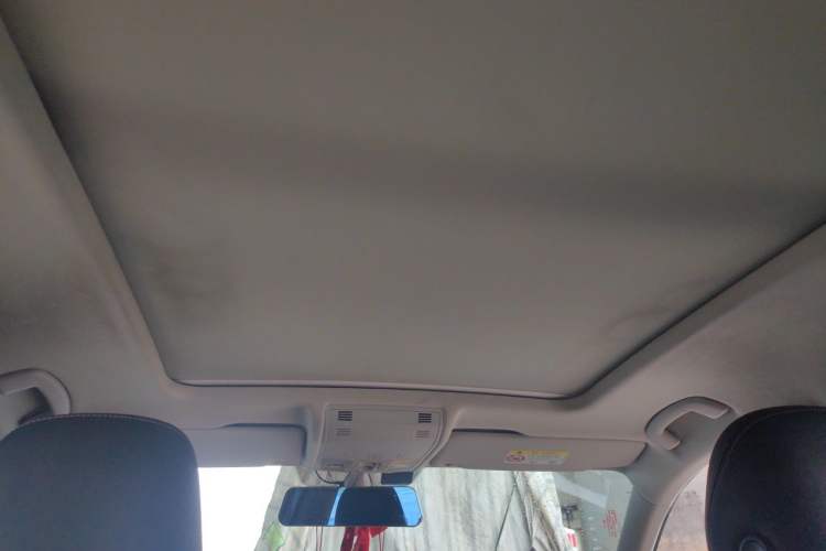 Used Volkswagen Tayron 2020 330TSI Two-Wheel Drive Luxury Smart Connectivity Version Headliner
