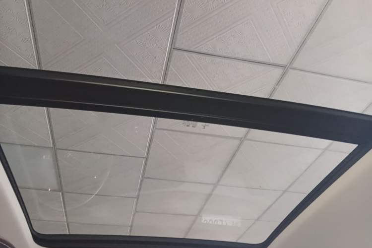 Used Volkswagen Tayron 2020 330TSI Two-Wheel Drive Luxury Smart Connectivity Version Headliner
