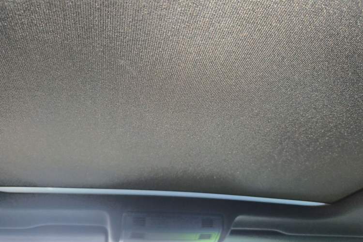 Used Volkswagen Tayron 2020 380TSI All-Wheel Drive R-Line Connected Version Headliner