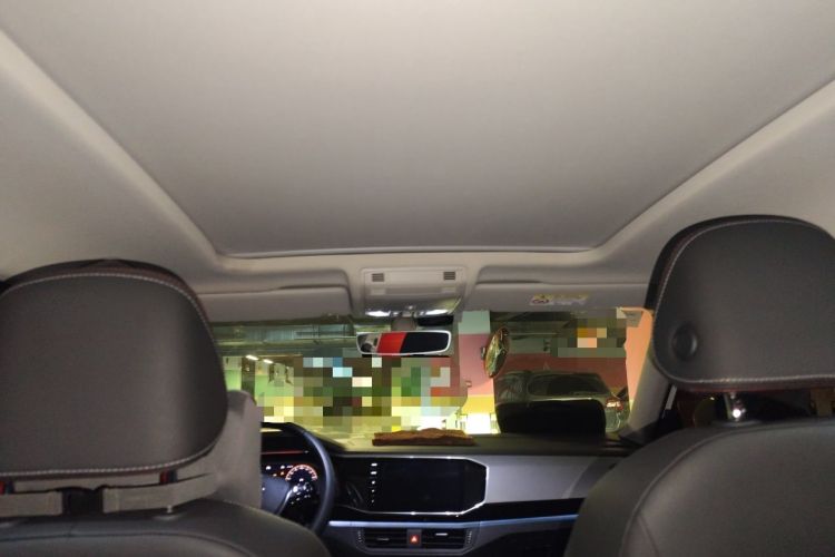 Used Volkswagen Tayron 2020 330TSI Two-Wheel Drive Luxury Smart Connectivity Version Headliner