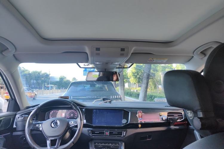 Used Volkswagen Tayron 2020 330TSI Two-Wheel Drive Luxury Connected Pro Edition Headliner