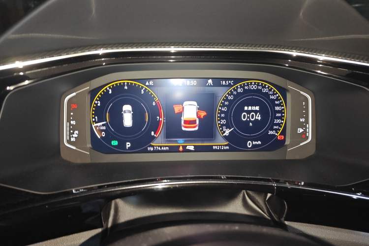 Used Volkswagen Tayron 2020 380TSI All-Wheel Drive R-Line Connected Version Instrument Cluster