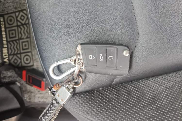 Used Volkswagen Tayron 2020 330TSI Two-Wheel Drive Luxury Smart Connectivity Version Interior 1