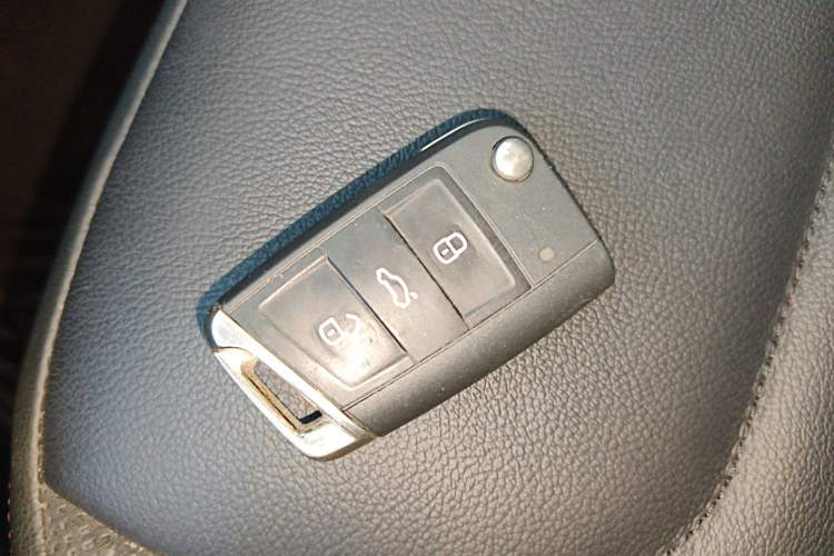 Used Volkswagen Tayron 2020 330TSI Two-Wheel Drive Luxury Smart Connectivity Version Interior 1