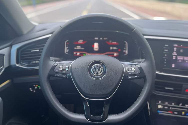Used Volkswagen Tayron 2020 330TSI Two-Wheel Drive Luxury Smart Connectivity Version Interior 1