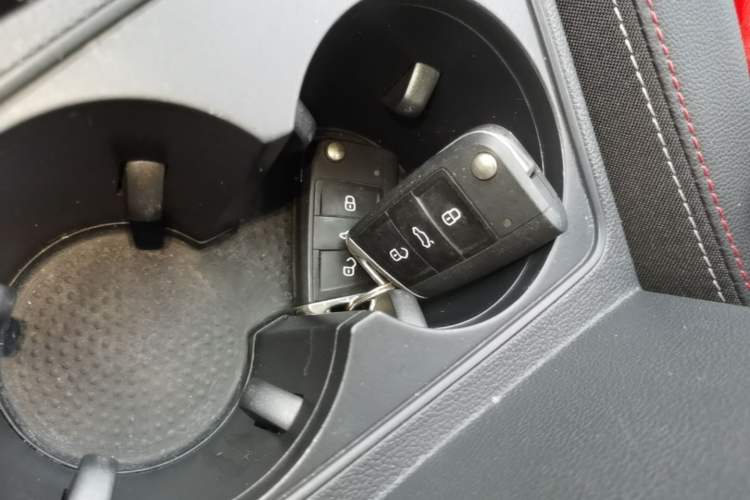 Used Volkswagen Tayron 2020 330TSI Two-Wheel Drive Luxury Smart Connectivity Version Interior 1