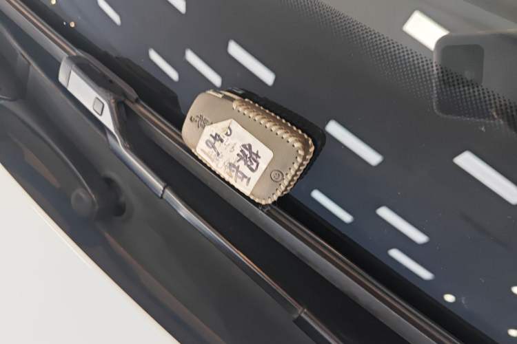 Used Volkswagen Tayron 2020 380TSI All-Wheel Drive R-Line Connected Version Interior 1