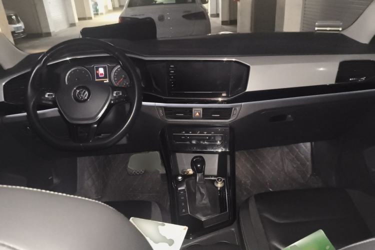 Used Volkswagen Tayron 2020 280TSI Two-Wheel Drive Luxury Connect Edition Interior 2