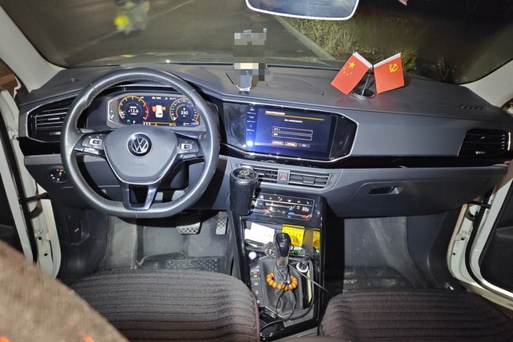 Used Volkswagen Tayron 2020 330TSI Two-Wheel Drive Luxury Connected Pro Edition Interior 2