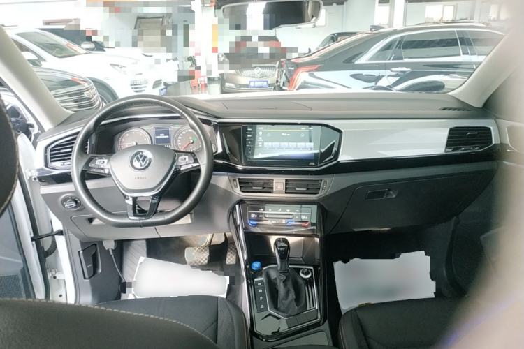 Used Volkswagen Tayron 2020 330TSI Two-Wheel Drive Luxury Smart Connectivity Version Interior 2