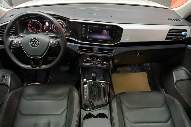 Used Volkswagen Tayron 2020 280TSI Two-Wheel Drive Luxury Connect Edition Interior 3
