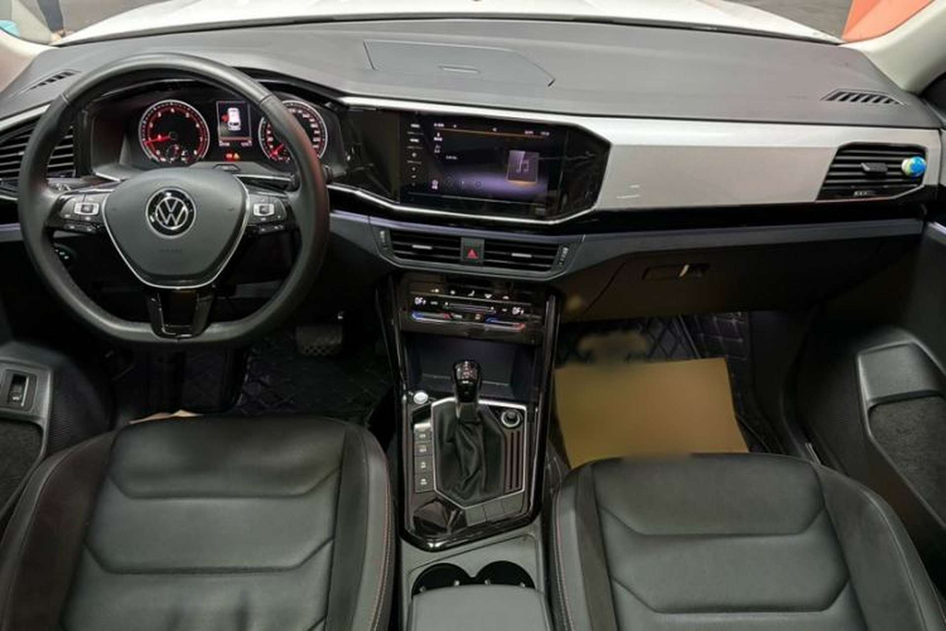 Used Volkswagen Tayron 2020 280TSI Two-Wheel Drive Luxury Connect Edition Interior 3