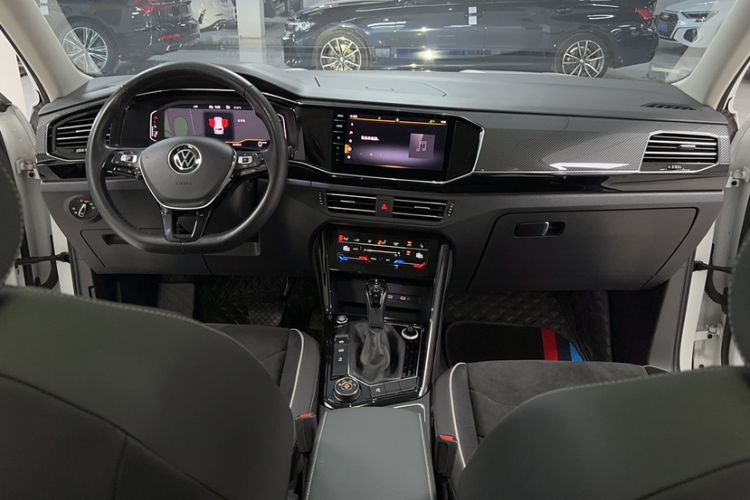 Used Volkswagen Tayron 2020 380TSI Four-Wheel Drive Luxury Connect Pro Edition Interior 4