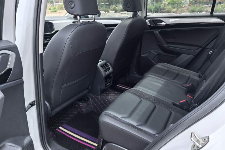 Used Volkswagen Tayron 2020 330TSI Two-Wheel Drive Luxury Smart Connectivity Version Interior 5