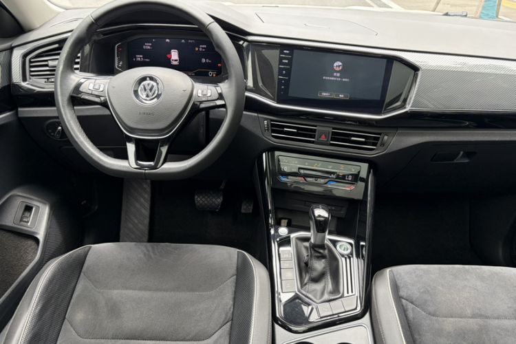 Used Volkswagen Tayron 2020 330TSI Two-Wheel Drive Luxury Smart Connectivity Version Interior 6