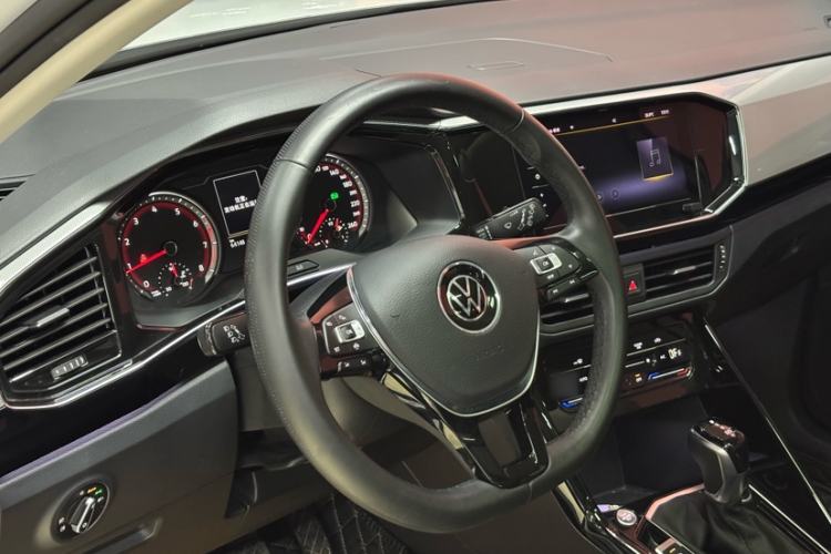 Used Volkswagen Tayron 2020 280TSI Two-Wheel Drive Luxury Connect Edition Interior 6