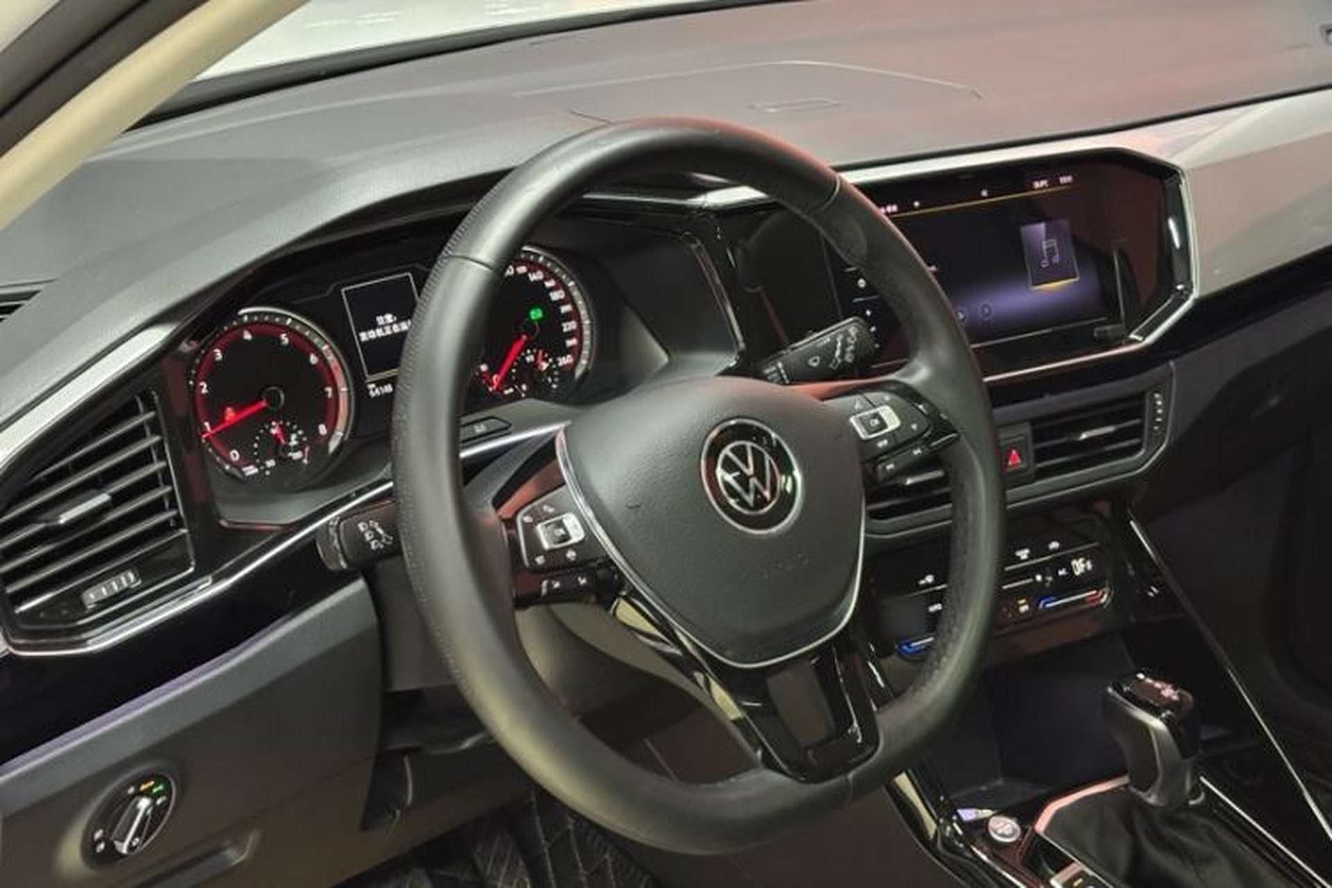 Used Volkswagen Tayron 2020 280TSI Two-Wheel Drive Luxury Connect Edition Interior 6