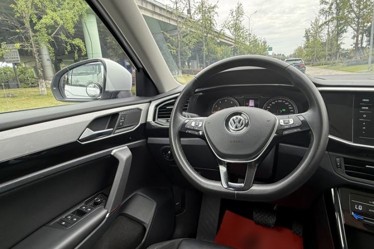 Used Volkswagen Tayron 2020 280TSI Two-Wheel Drive Luxury Connect Edition Interior 6