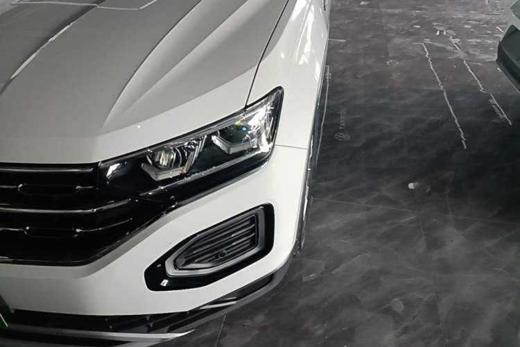 Used Volkswagen Tayron 2020 330TSI Two-Wheel Drive Luxury Connected Pro Edition Left Front Headlight