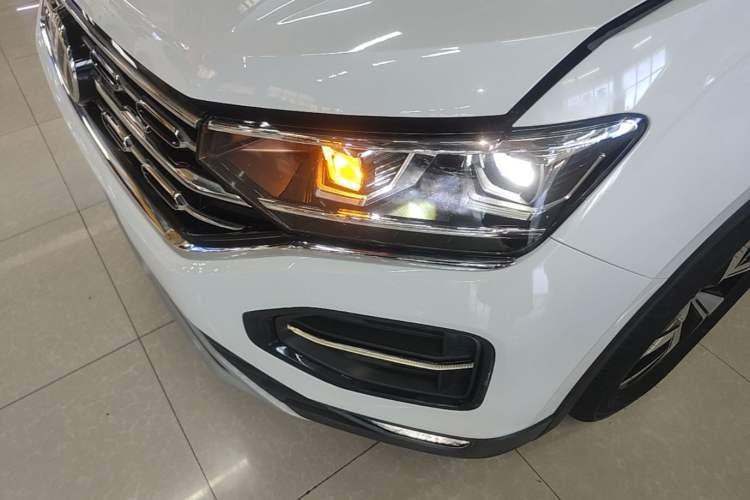 Used Volkswagen Tayron 2020 330TSI Two-Wheel Drive Luxury Smart Connectivity Version Left Front Headlight