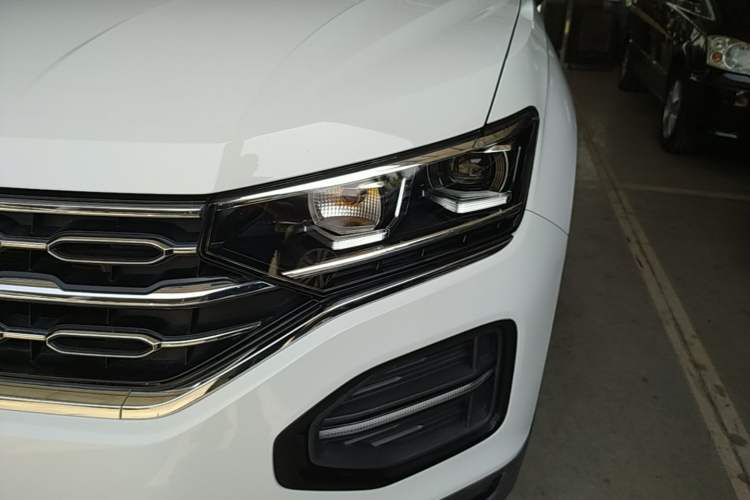 Used Volkswagen Tayron 2020 330TSI Two-Wheel Drive Luxury Smart Connectivity Version Left Front Headlight