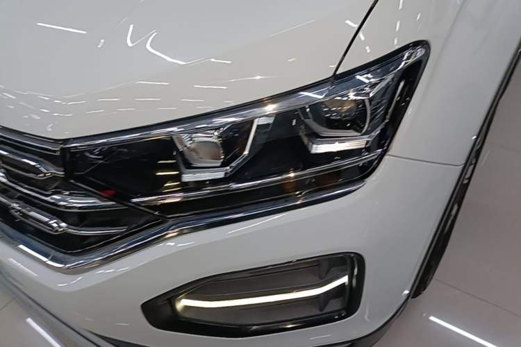 Used Volkswagen Tayron 2020 330TSI Two-Wheel Drive Luxury Smart Connectivity Version Left Front Headlight