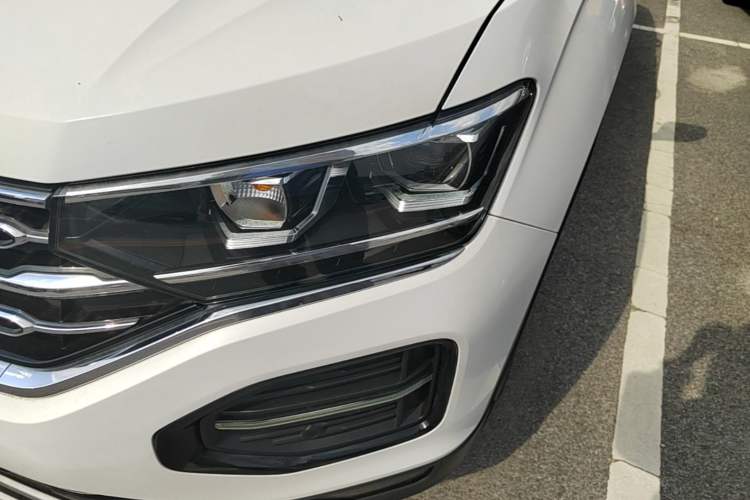 Used Volkswagen Tayron 2020 330TSI Two-Wheel Drive Luxury Smart Connectivity Version Left Front Headlight