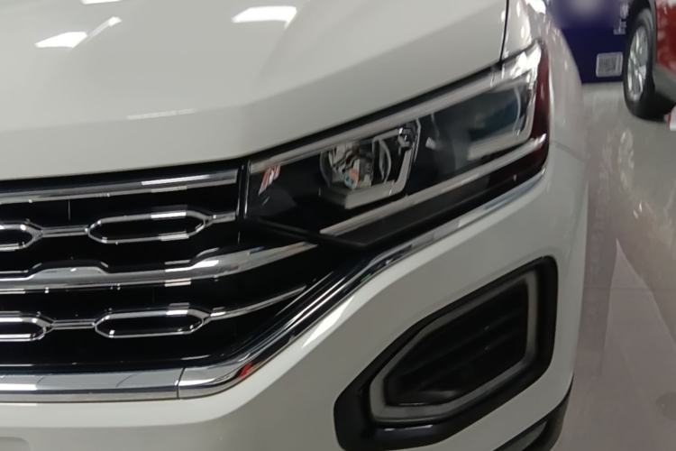 Used Volkswagen Tayron 2020 330TSI Two-Wheel Drive Luxury Connected Pro Edition Left Front Headlight