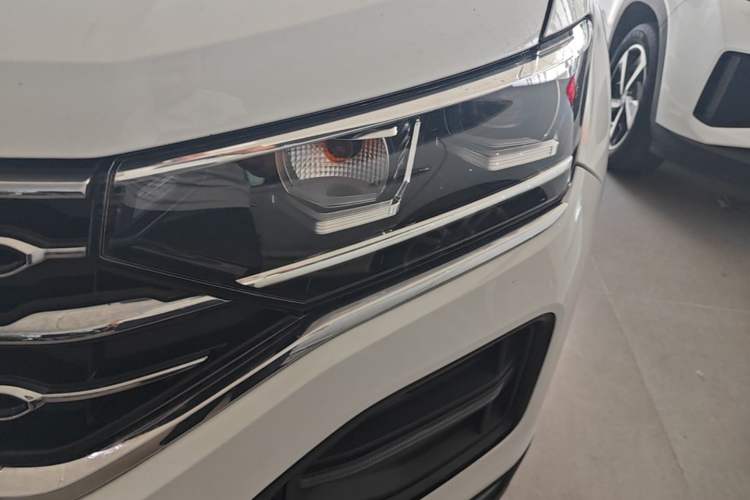 Used Volkswagen Tayron 2020 330TSI Two-Wheel Drive Luxury Smart Connectivity Version Left Front Headlight