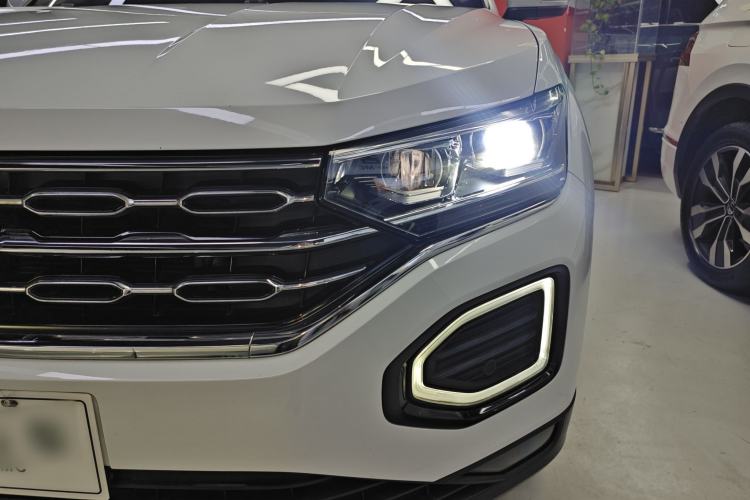 Used Volkswagen Tayron 2020 330TSI Two-Wheel Drive Luxury Connected Pro Edition Left Front Headlight