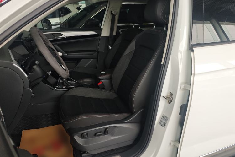 Used Volkswagen Tayron 2020 330TSI Two-Wheel Drive Luxury Smart Connectivity Version Left Front Seat