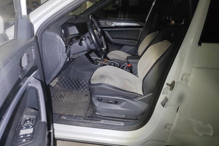 Used Volkswagen Tayron 2020 380TSI All-Wheel Drive R-Line Connected Version Left Front Seat