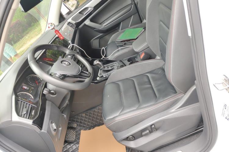 Used Volkswagen Tayron 2020 330TSI Two-Wheel Drive Luxury Smart Connectivity Version Left Front Seat