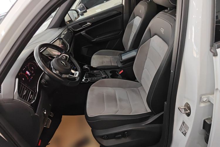 Used Volkswagen Tayron 2020 380TSI All-Wheel Drive R-Line Connected Version Left Front Seat