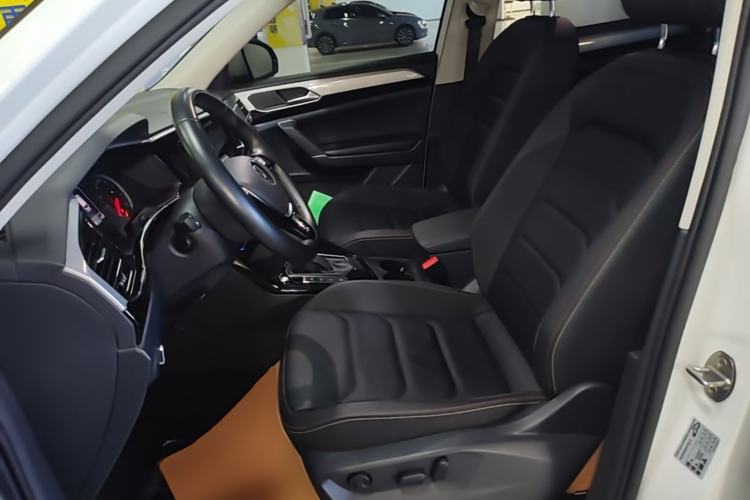 Used Volkswagen Tayron 2020 330TSI Two-Wheel Drive Luxury Smart Connectivity Version Left Front Seat