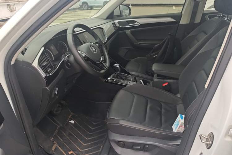 Used Volkswagen Tayron 2020 330TSI Two-Wheel Drive Luxury Smart Connectivity Version Left Front Seat