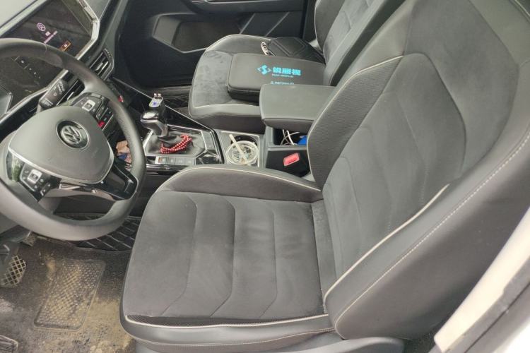 Used Volkswagen Tayron 2020 330TSI Two-Wheel Drive Luxury Connected Pro Edition Left Front Seat