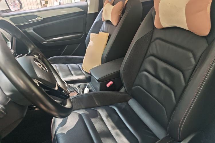 Used Volkswagen Tayron 2020 330TSI Two-Wheel Drive Luxury Smart Connectivity Version Left Front Seat