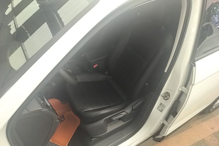 Used Volkswagen Tayron 2020 280TSI Two-Wheel Drive Comfort Connect Edition Left Front Seat