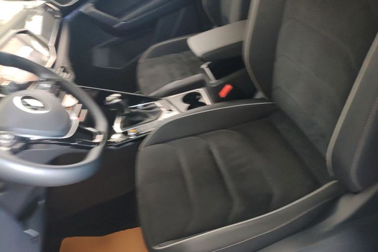 Used Volkswagen Tayron 2020 330TSI Two-Wheel Drive Luxury Connected Pro Edition Left Front Seat