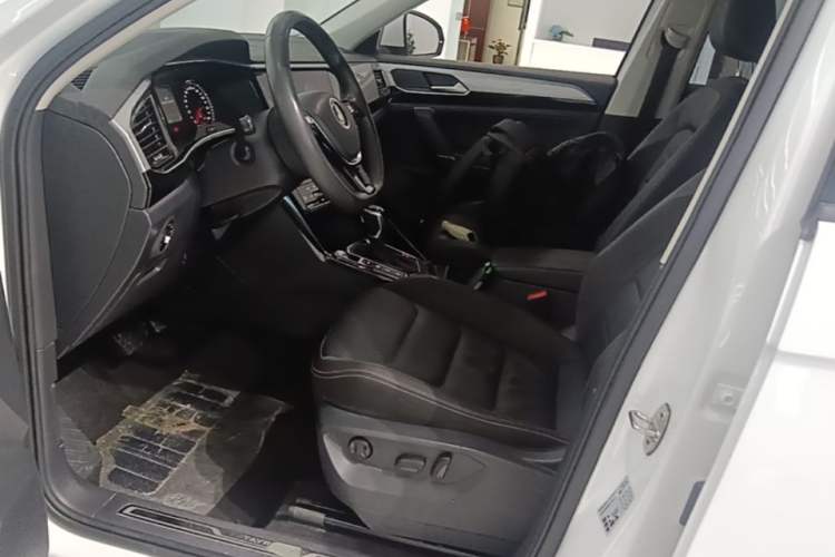Used Volkswagen Tayron 2020 330TSI Two-Wheel Drive Luxury Smart Connectivity Version Left Front Seat