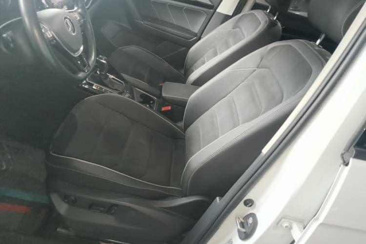Used Volkswagen Tayron 2020 380TSI Four-Wheel Drive Luxury Connect Pro Edition Left Front Seat