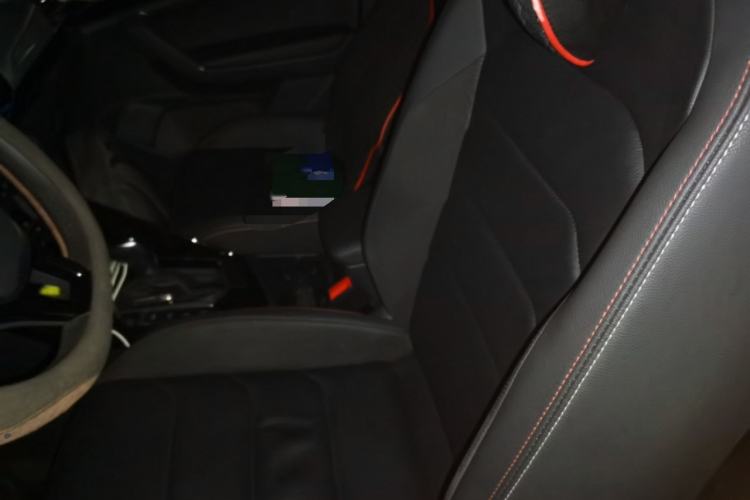 Used Volkswagen Tayron 2020 280TSI Two-Wheel Drive Luxury Connect Edition Left Front Seat