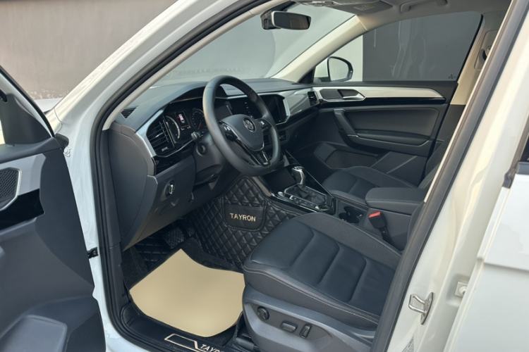 Used Volkswagen Tayron 2020 330TSI Two-Wheel Drive Luxury Smart Connectivity Version Left Front Seat